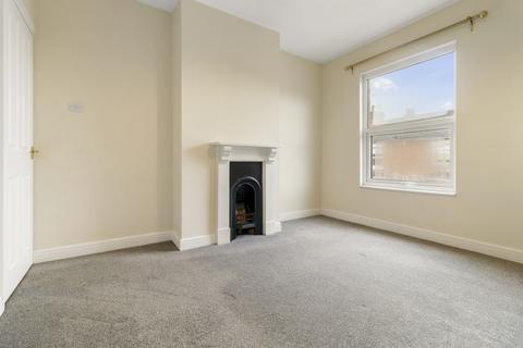 undefined, Worcester WR5