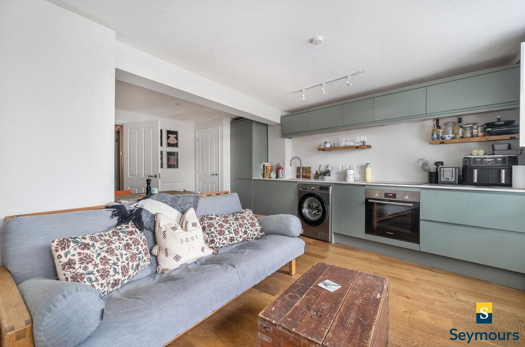 Living/Kitchen
