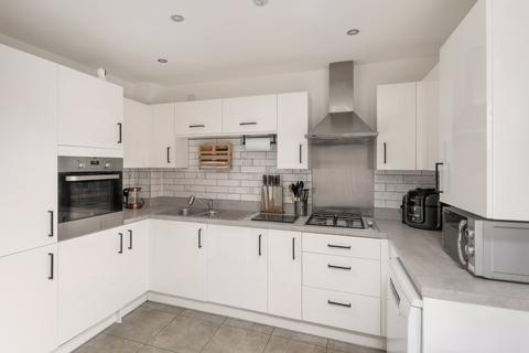 3 bedroom semi-detached house for sale, Falcon Road, Tyne and Wear NE15