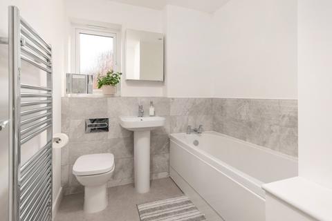 3 bedroom semi-detached house for sale, Falcon Road, Tyne and Wear NE15