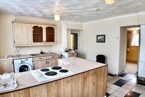 3 bedroom property for sale, Manmoel, Blackwood, NP12