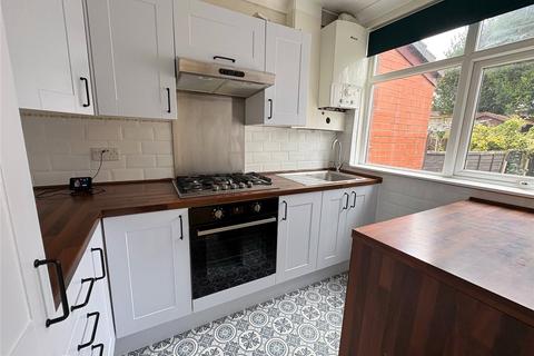 3 bedroom house to rent, Smallshaw Lane, Ashton-under-Lyne, Greater Manchester, OL6