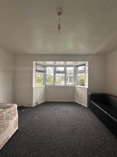 1 bedroom flat to rent, Sultan Road London E11 2DF
