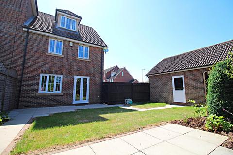 undefined, Campion Road, Hatfield, AL10