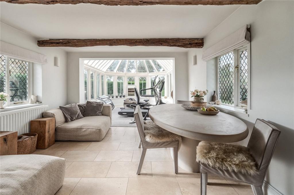Dining/Garden Room