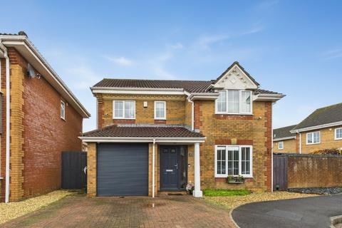 4 bedroom detached house for sale, Meadow Way, Bradley Stoke, Bristol, South Gloucestershire, BS32