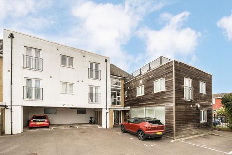 undefined, Alpha Road, Surbiton KT5