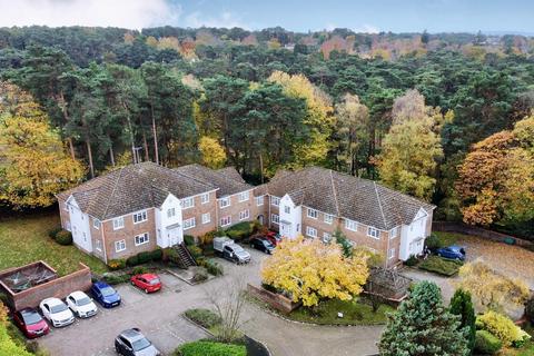 undefined, Fairway Heights, Surrey GU15