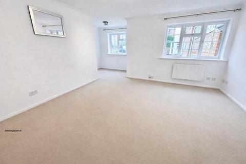 1 bedroom flat for sale, Fairway Heights, Surrey GU15