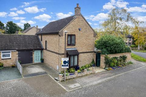 Booker Avenue, Milton Keynes MK13
