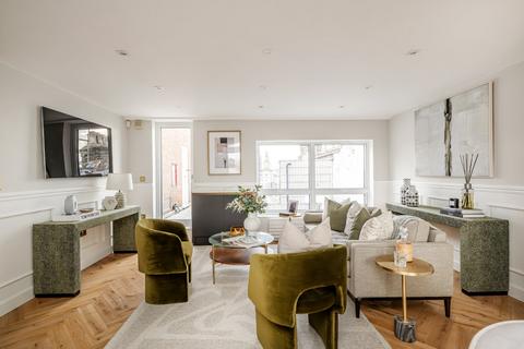 3 bedroom apartment for sale, Rosebery Court