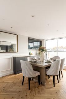 3 bedroom apartment for sale, Rosebery Court
