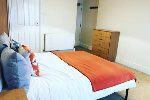 1 bedroom in a house share to rent, Dudley DY2