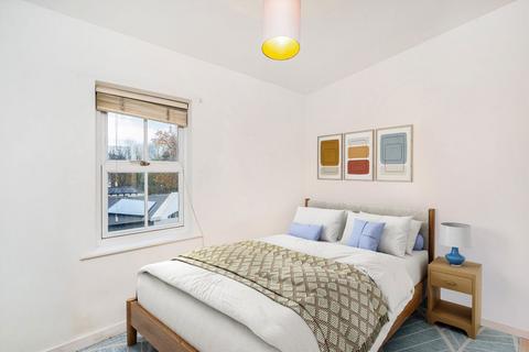 3 bedroom flat for sale, Northpoint Square, London NW1