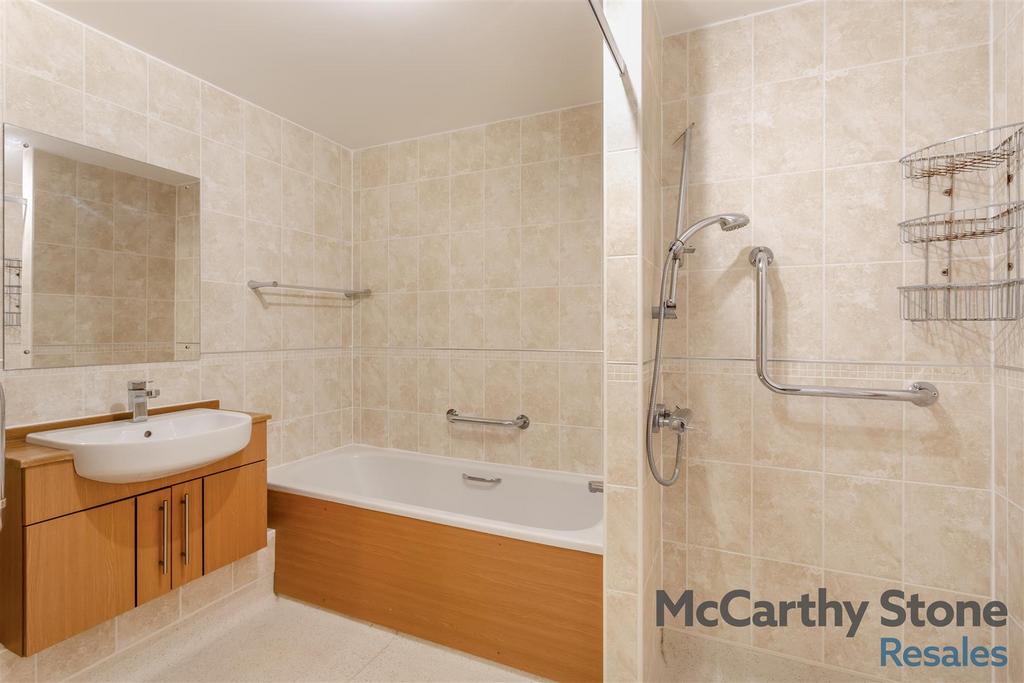 8670629-interior13.jpg