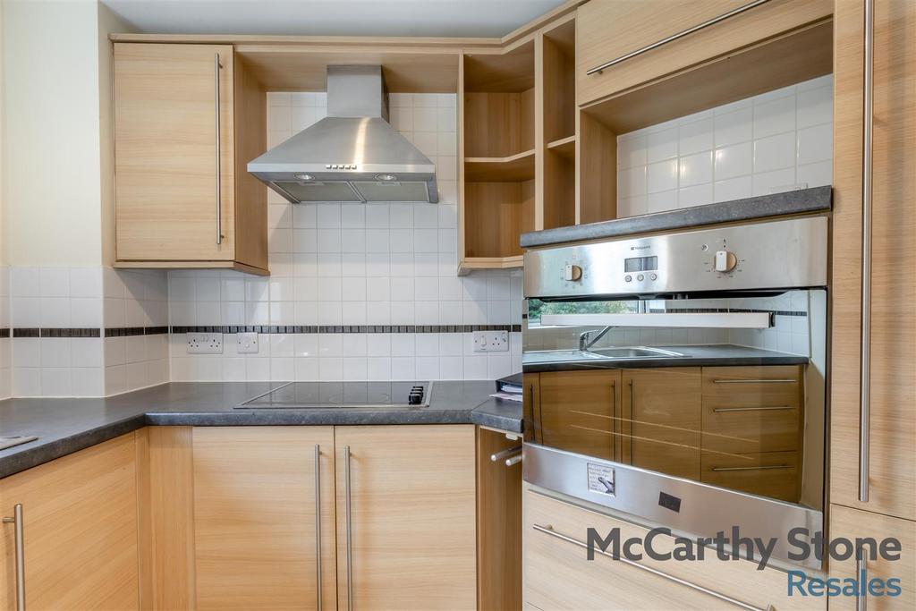 8670629-interior03.jpg