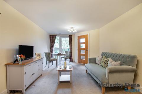 1 bedroom apartment for sale, Glenhills Court, Little Glen Road, Glen Parva, Leicester