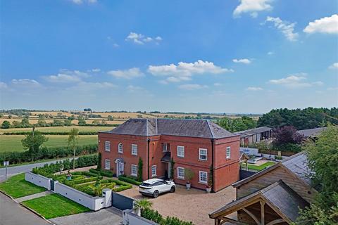 5 bedroom detached house for sale, Somerton House, Main Street, Illston On The Hill