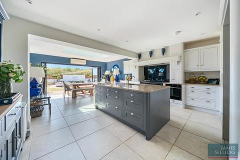 5 bedroom detached house for sale, Somerton House, Main Street, Illston On The Hill