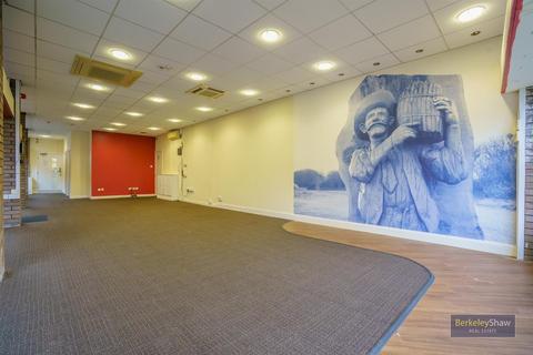 Property to rent - Chapel Lane, Formby, Liverpool