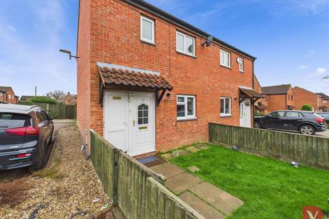 3 bedroom semi-detached house to rent, Wandlebury, Milton Keynes MK14