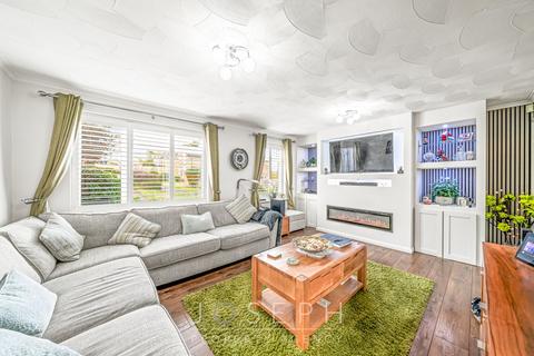 3 bedroom semi-detached house for sale, Lanercost Way, Ipswich, IP2