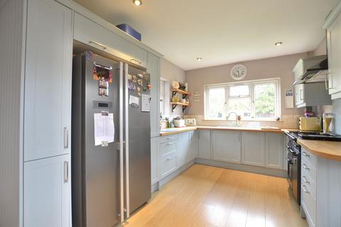 undefined, Armscroft Crescent, Gloucester GL2