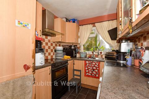 undefined, Fernside, East Grinstead RH19