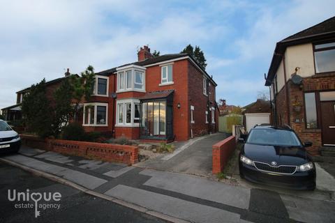 undefined, Manor Drive, Kirkham PR4