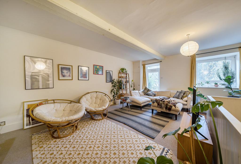 1372510-16-6911ed...