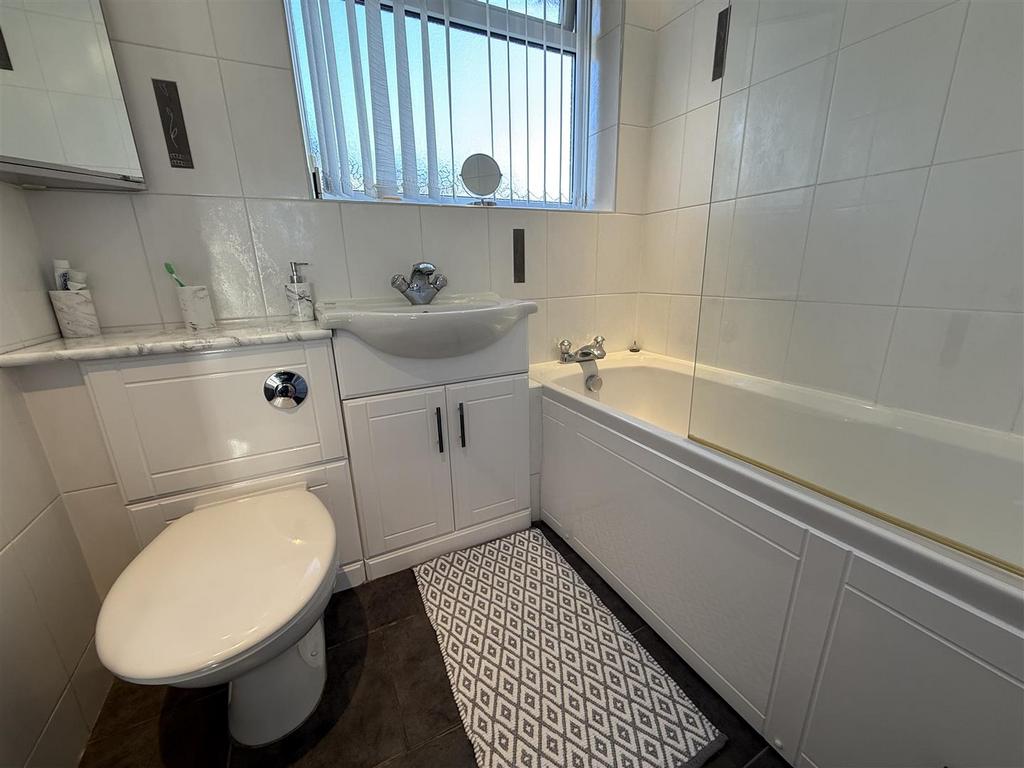 BATHROOM &amp; WC