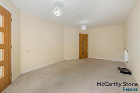 1 bedroom apartment for sale, Deans Park Court, Kingsway, Stafford, Staffordshire, ST16 1GD