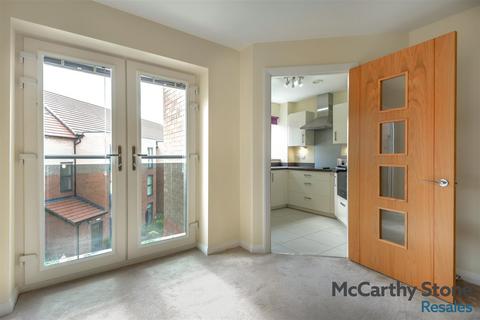 1 bedroom apartment for sale, Deans Park Court, Kingsway, Stafford, Staffordshire, ST16 1GD