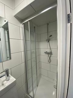 undefined, 140, Warwick Road OX16