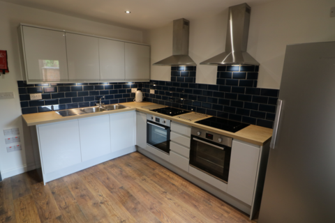 undefined, 140, Warwick Road OX16