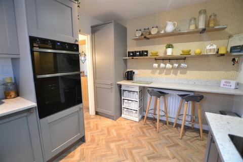 2 bedroom detached bungalow for sale, Green Lane, Leominster