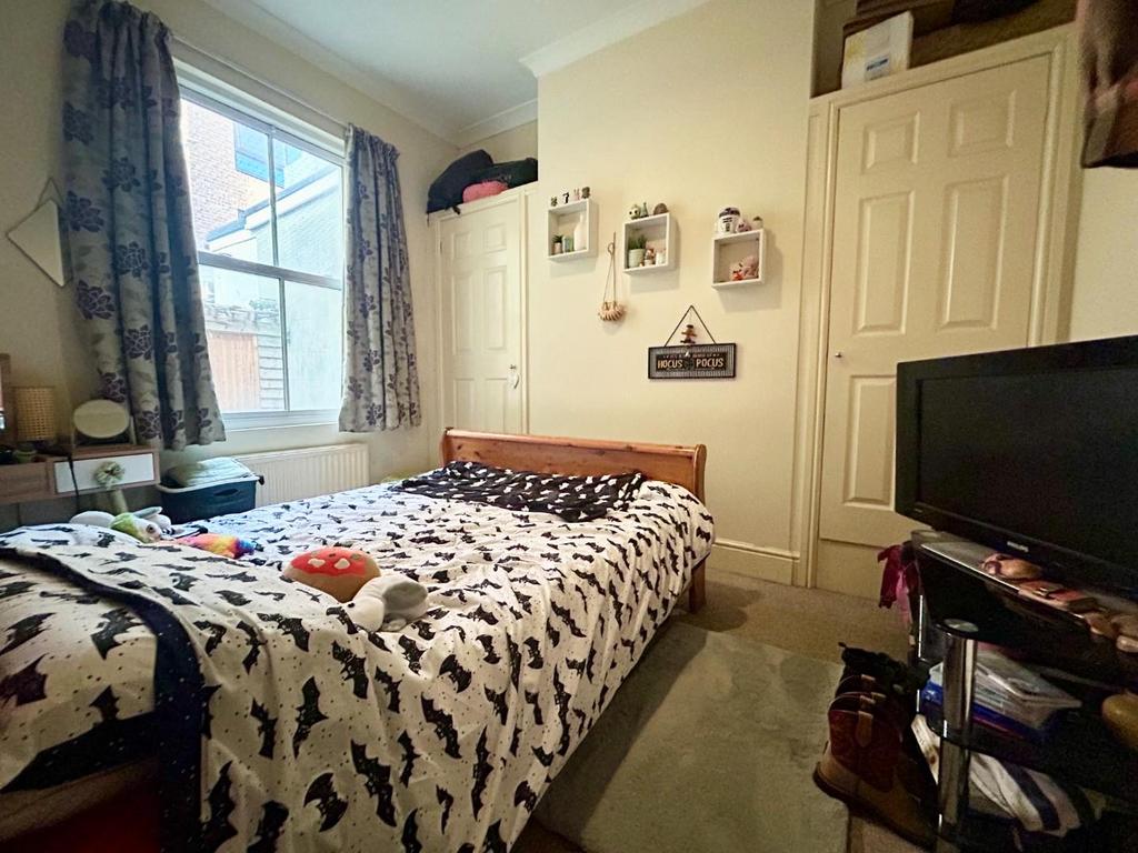 Bedroom(2).jpg