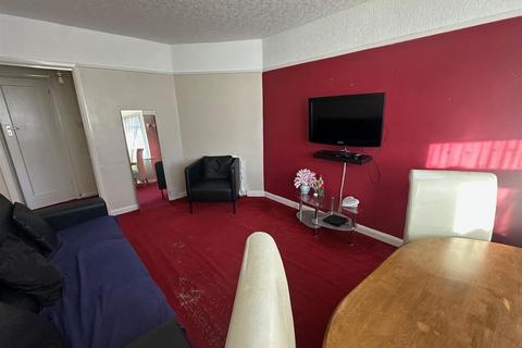 undefined, Amesbury Road, Feltham