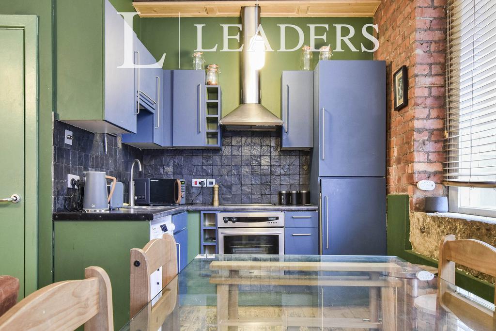 Kitchen 2