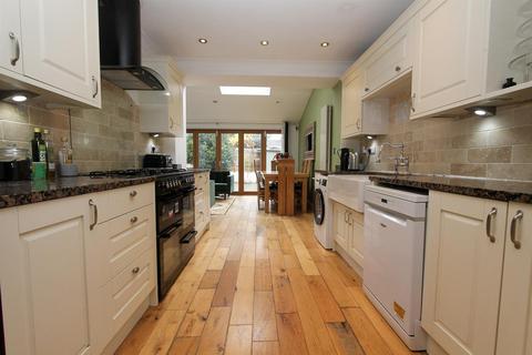 34 Northway, Wallington, SM6 8DP