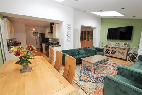 34 Northway, Wallington, SM6 8DP