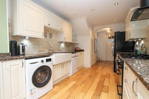 34 Northway, Wallington, SM6 8DP