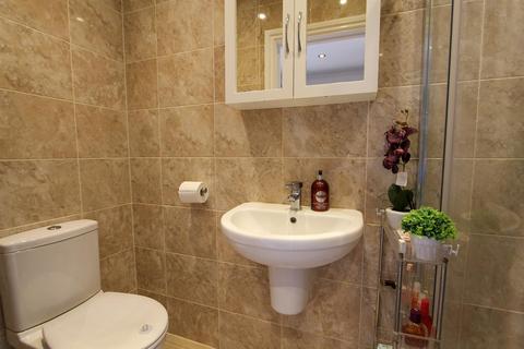 34 Northway, Wallington, SM6 8DP