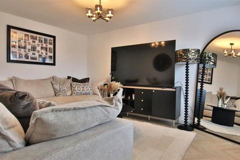 5 bedroom detached house for sale, Avellana Way, Ashchurch, Tewkesbury