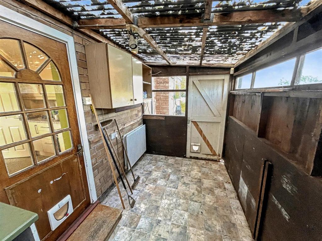 Lean-To