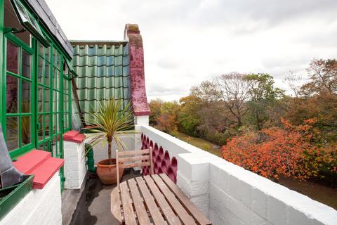 2 bedroom flat for sale, Ealing Village II, London W5