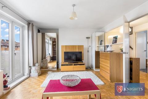 2 bedroom flat for sale, Alma House, 4 Sebastopol Road, London, N9