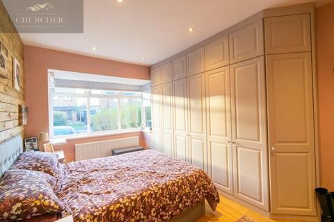 60 Lordsgate Lane, Burscough, Ormskirk, L40 7ST