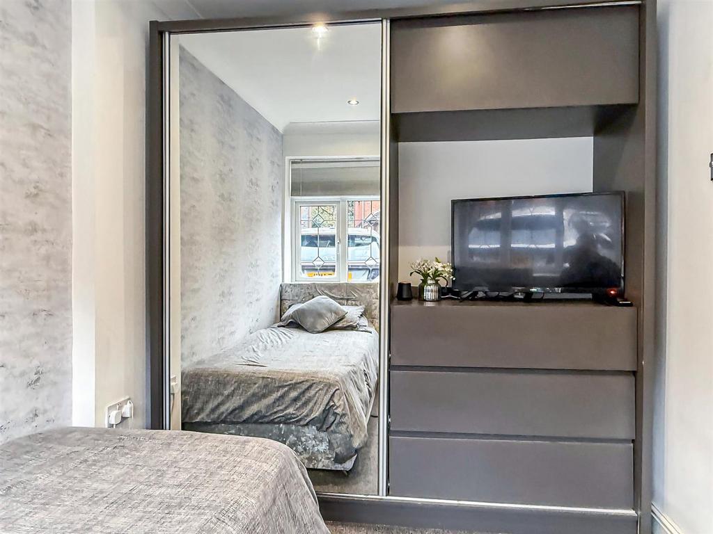 Bedroom Four / Study / Home Office / Studio