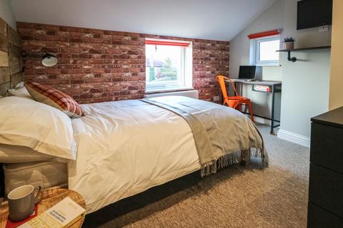undefined, Ark Farm House, 120, Warwick Road OX16